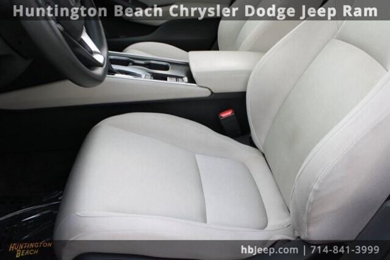 2018 Honda Accord LXImage 28
