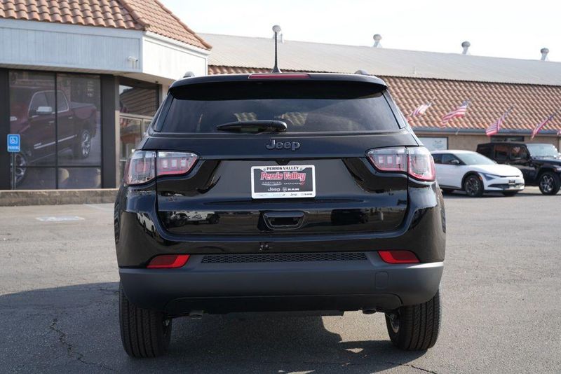New 2026 Jeep Compass LatitudeImage 6