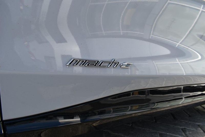 Used 2023 Ford Mustang Mach-E PremiumImage 5