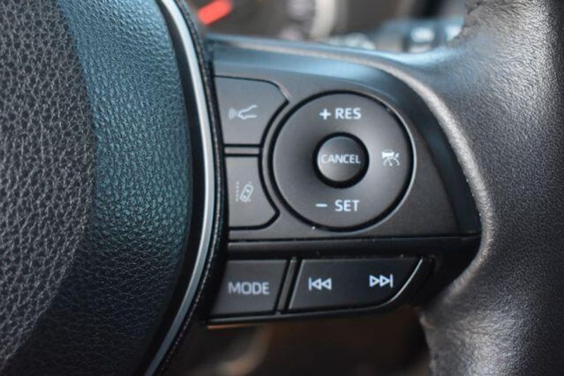 Used 2020 Toyota RAV4 XLEImage 23