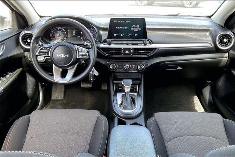 Used 2023 Kia Forte LXSImage 15