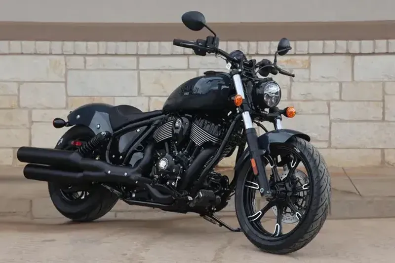 2025 INDIAN MOTORCYCLE CHIEF DARK HORSE BLUE DUSK 
