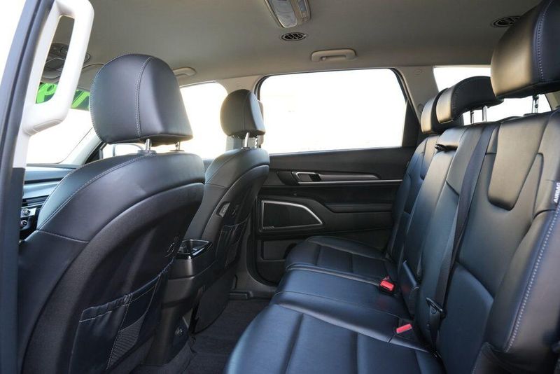 Used 2024 Kia Telluride LXImage 13