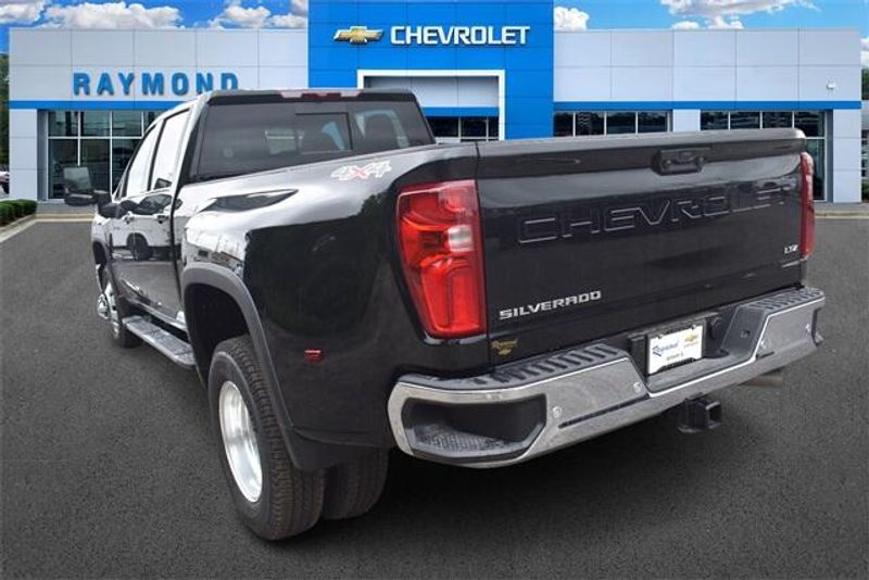 New 2025 Chevrolet Silverado 3500HD LTZImage 5