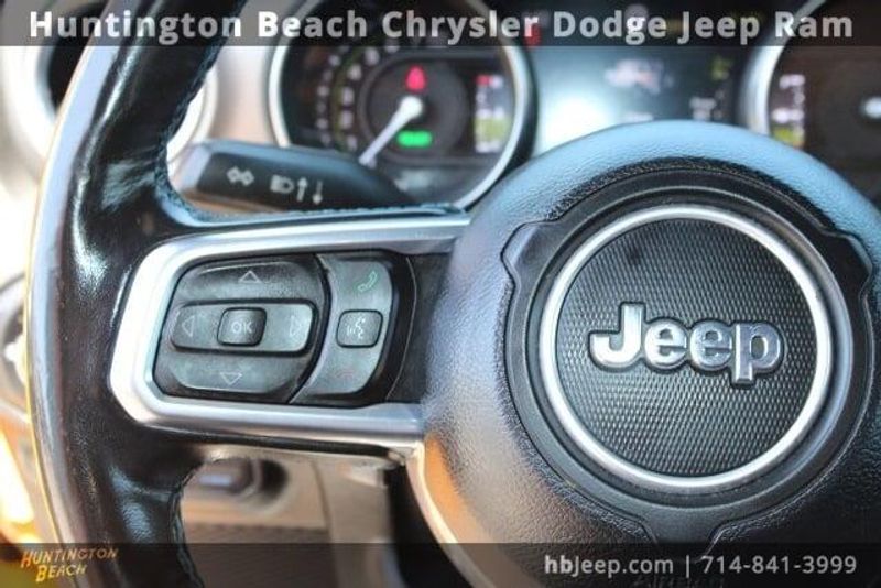 2021 Jeep Wrangler Unlimited Rubicon 4xeImage 21