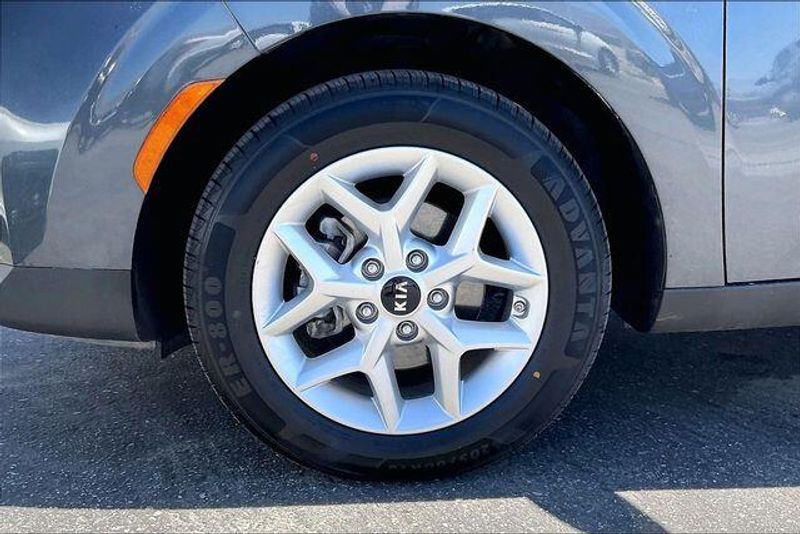 Used 2021 Kia Soul SImage 8