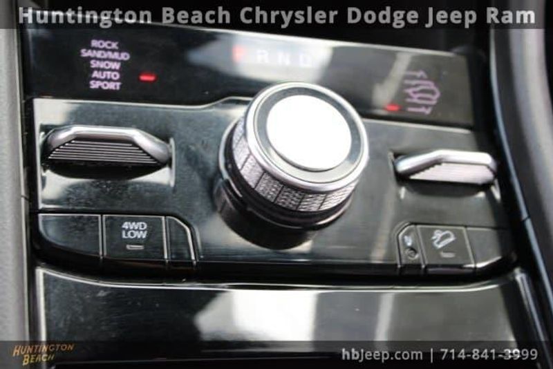 2021 Jeep Grand Cherokee L OverlandImage 31