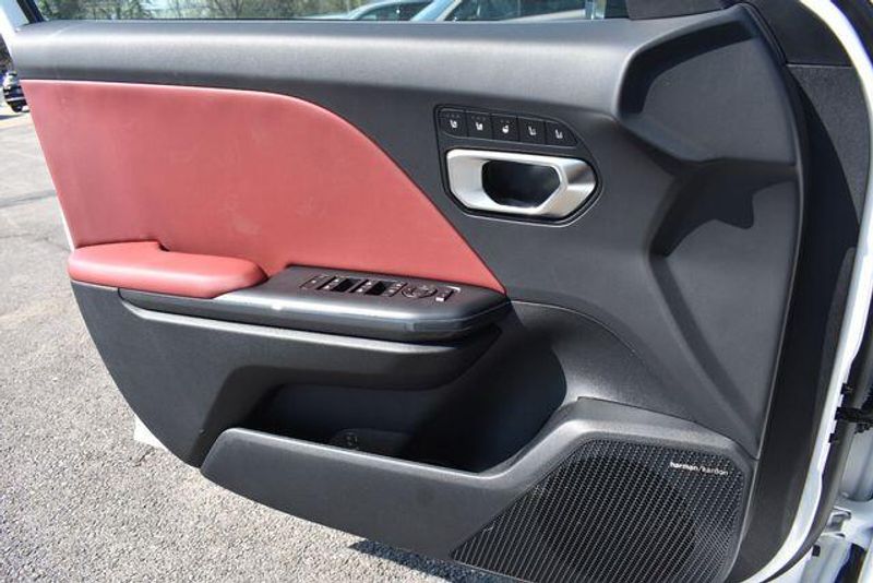 New 2026 Kia K4 GT-LineImage 34