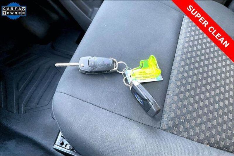 Used 2024 Ford Transit-250 Cargo Van BaseImage 10