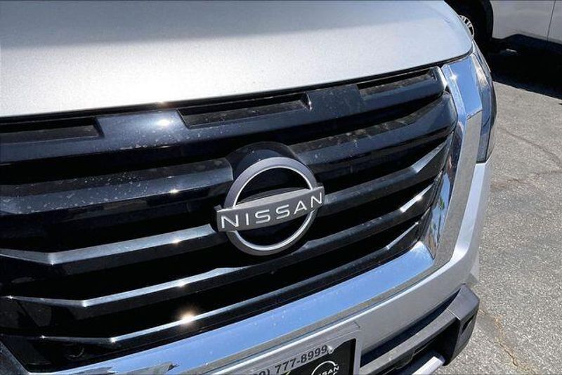 Used 2025 Nissan Pathfinder SLImage 30