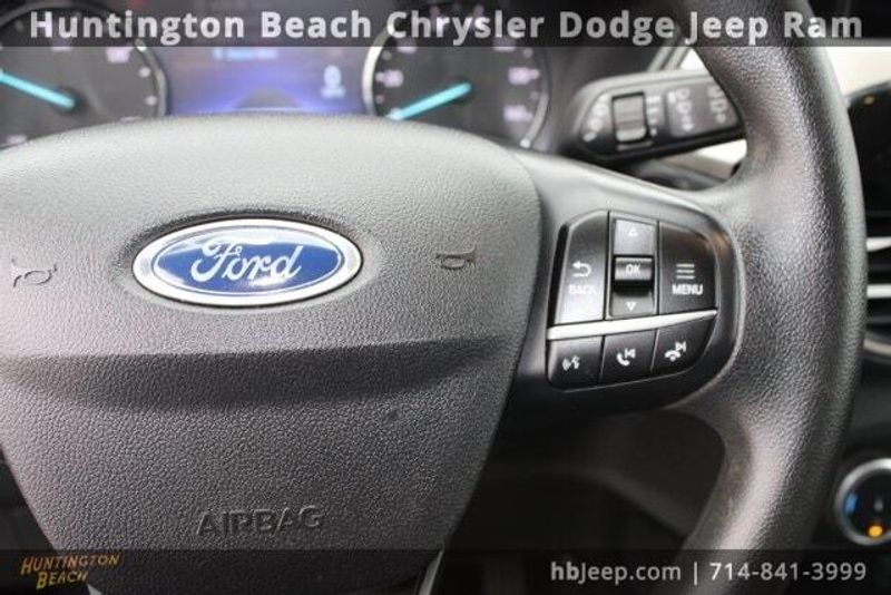 2022 Ford Escape SE HybridImage 20
