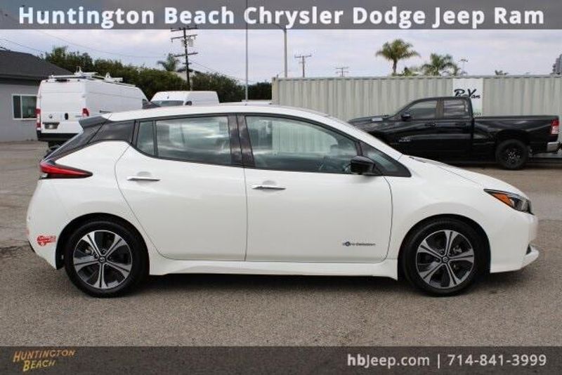 2018 Nissan Leaf SLImage 3