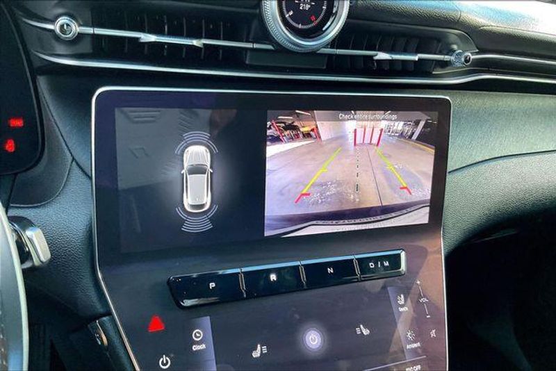 Used 2024 Maserati Grecale GTImage 21