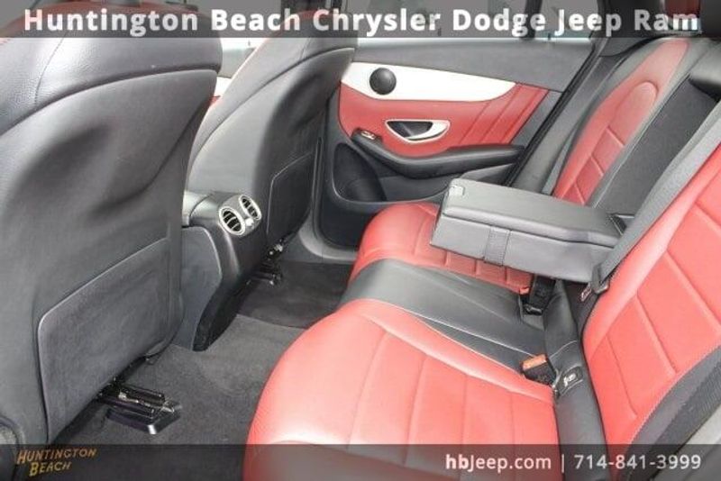 2022 Mercedes-Benz GLC 300Image 38