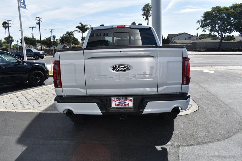 New 2025 Ford F-150 LariatImage 12