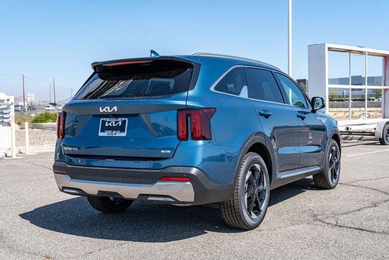New 2026 Kia Sorento Hybrid EXImage 7