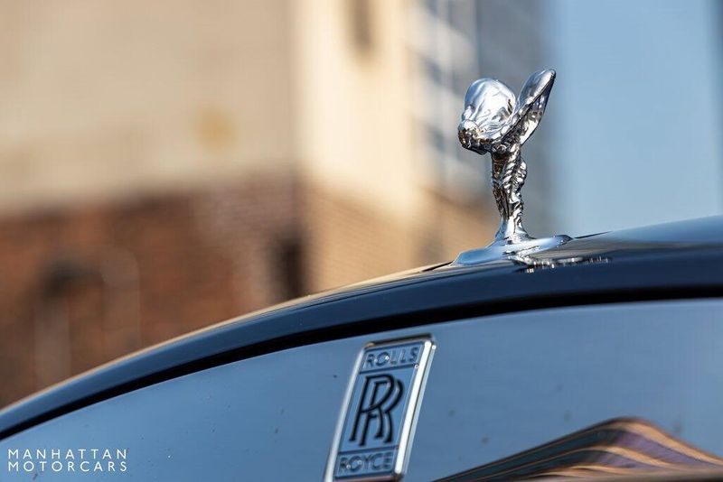 2020 Rolls-Royce Wraith BaseImage 6