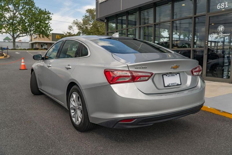2021 Chevrolet Malibu 1LT photo 4
