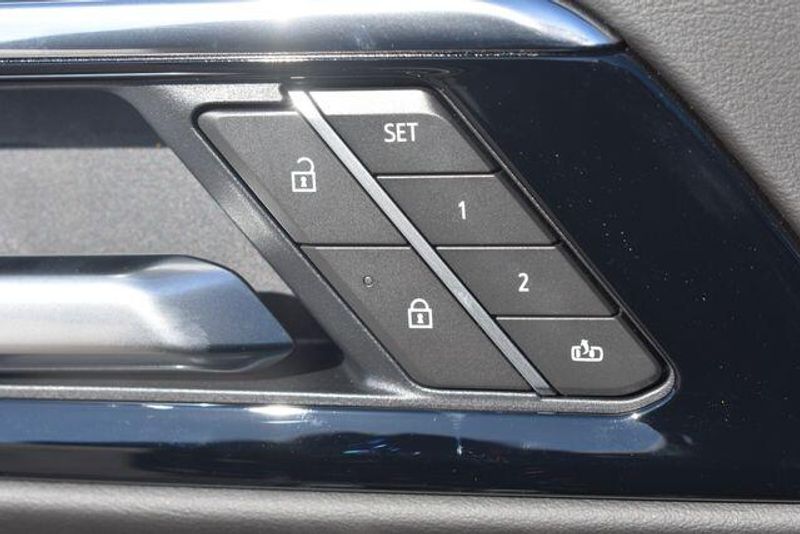 New 2026 Chevrolet Suburban High CountryImage 31