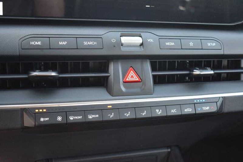 New 2026 Kia K4 LXSImage 26