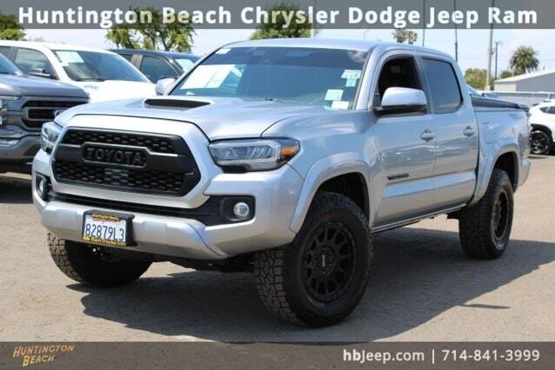 2022 Toyota Tacoma TRD SportImage 12