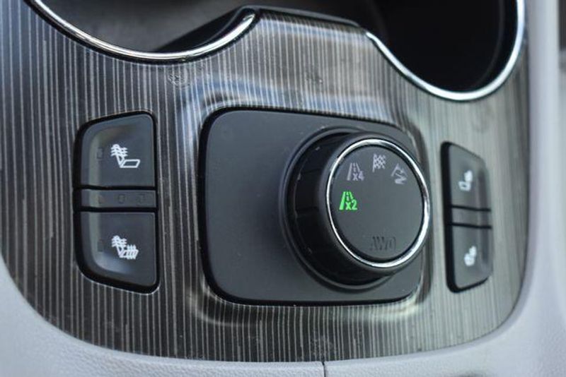Used 2020 GMC Acadia SLTImage 30