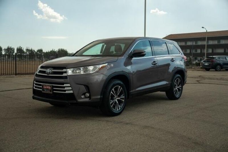 Used 2019 Toyota Highlander LE PlusImage 3