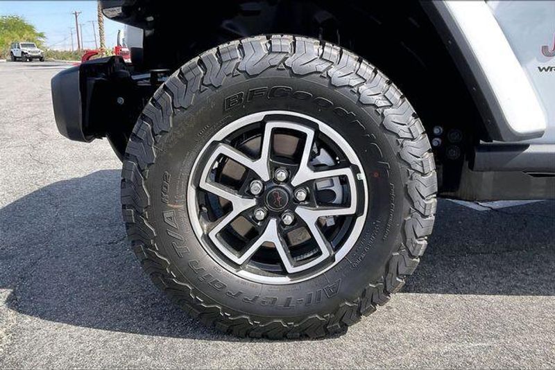 New 2026 Jeep Wrangler 4-door RubiconImage 10