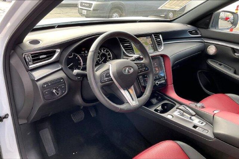 Used 2023 INFINITI QX50 SportImage 14