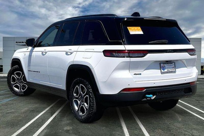 Used 2023 Jeep Grand Cherokee 4xe Trailhawk 4xeImage 10