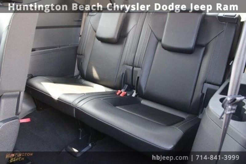 2018 Volkswagen Atlas 2.0T SE w/TechnologyImage 35