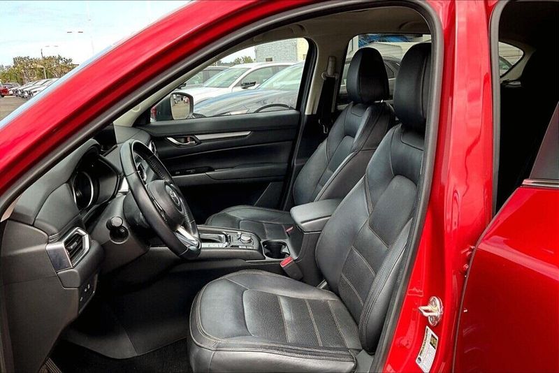 2022 Mazda CX-5 2.5 S Preferred PackageImage 14