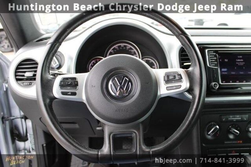 2016 Volkswagen Beetle 1.8T SELImage 16