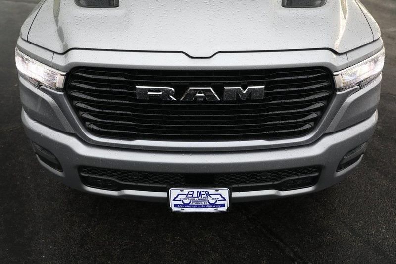 2025 RAM 1500 Laramie Crew Cab 4x4 5