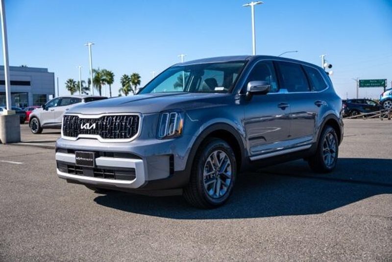 New 2025 Kia Telluride EXImage 3