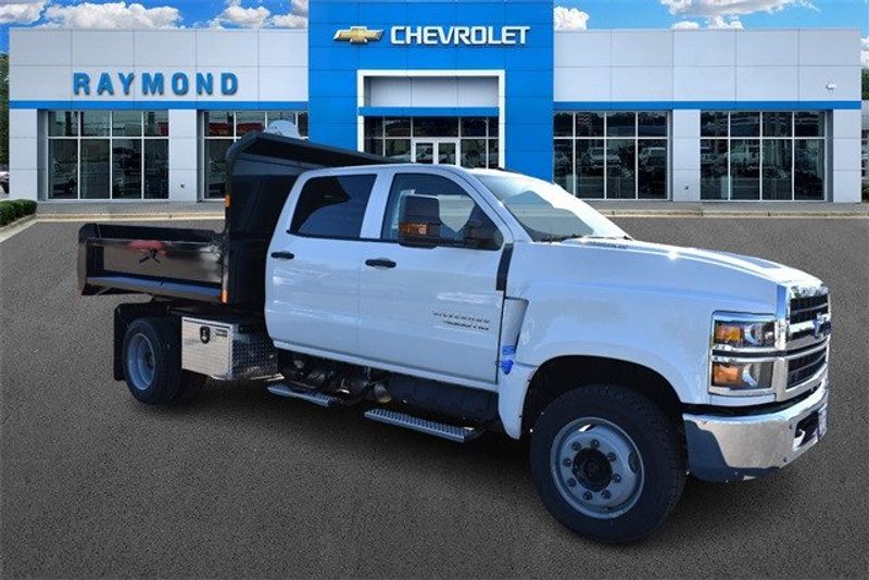 2024 Chevrolet Silverado 4500HD 1LTImage 10