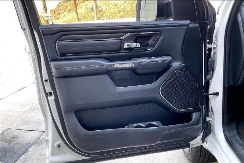 Used 2024 RAM 1500 LimitedImage 22