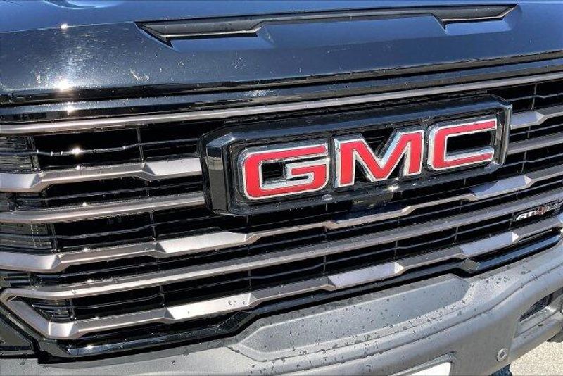 Used 2026 GMC Sierra 1500 AT4XImage 29