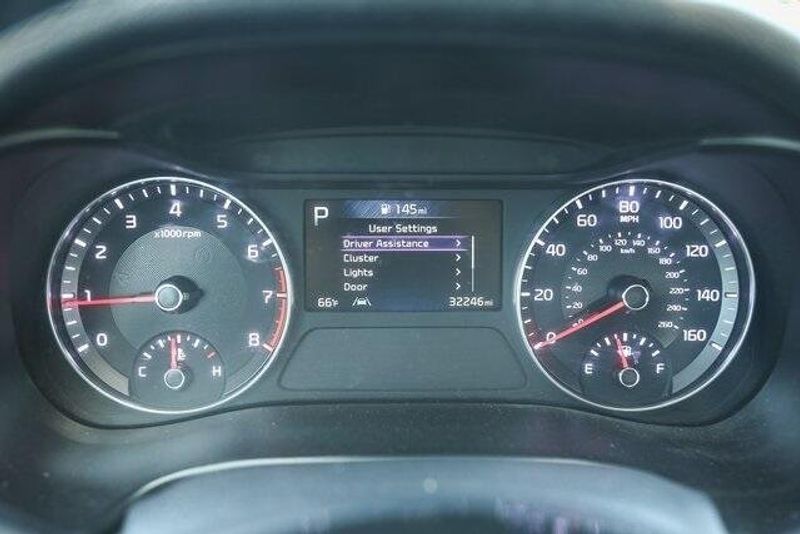 2022 Kia Forte LXSImage 23
