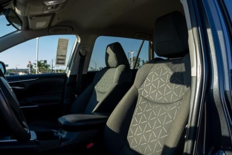 Used 2024 Toyota RAV4 XLEImage 12