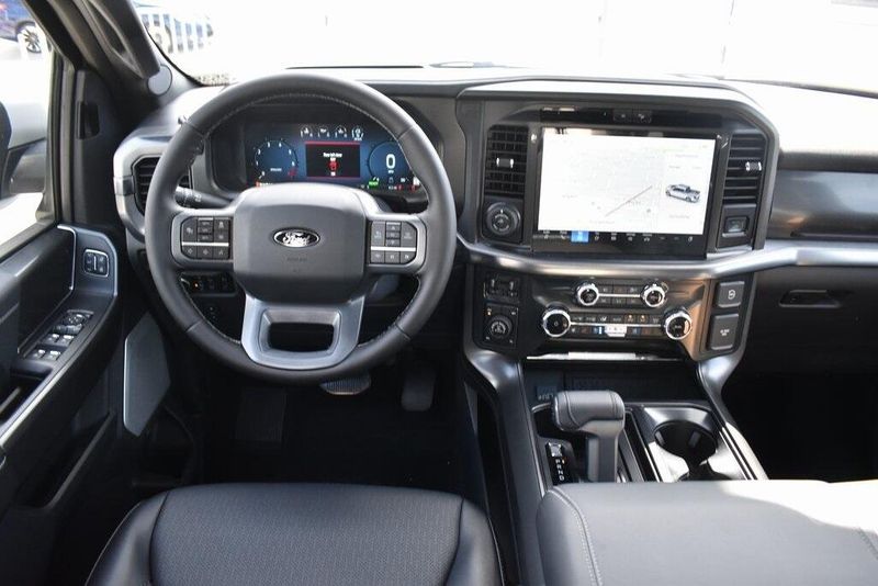 New 2025 Ford F-150 LariatImage 18