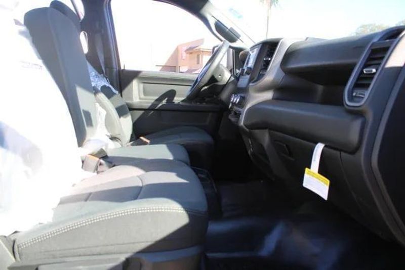 2023 RAM 2500 Tradesman Crew Cab 4x2 Long BoxImage 33