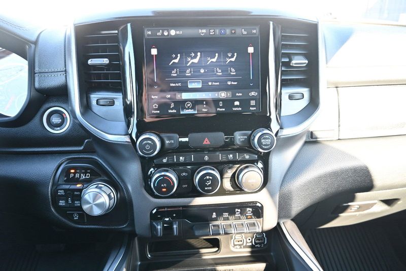 2022 RAM 1500 LaramieImage 24