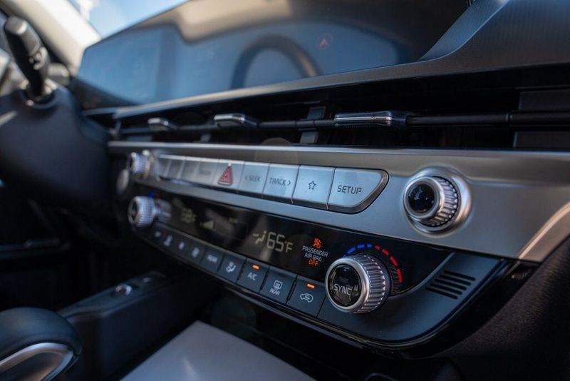 Used 2025 Kia Telluride SImage 25