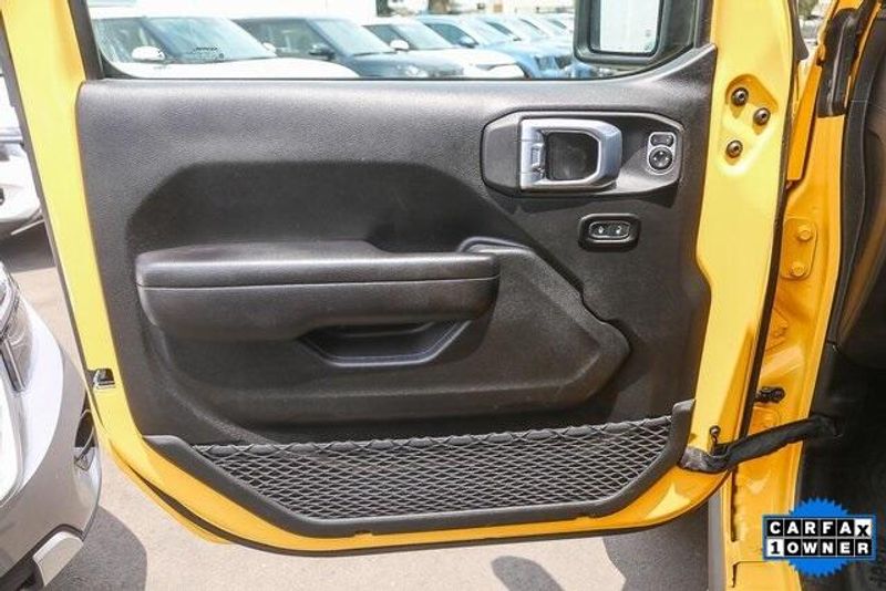 Used 2021 Jeep Wrangler WillysImage 21