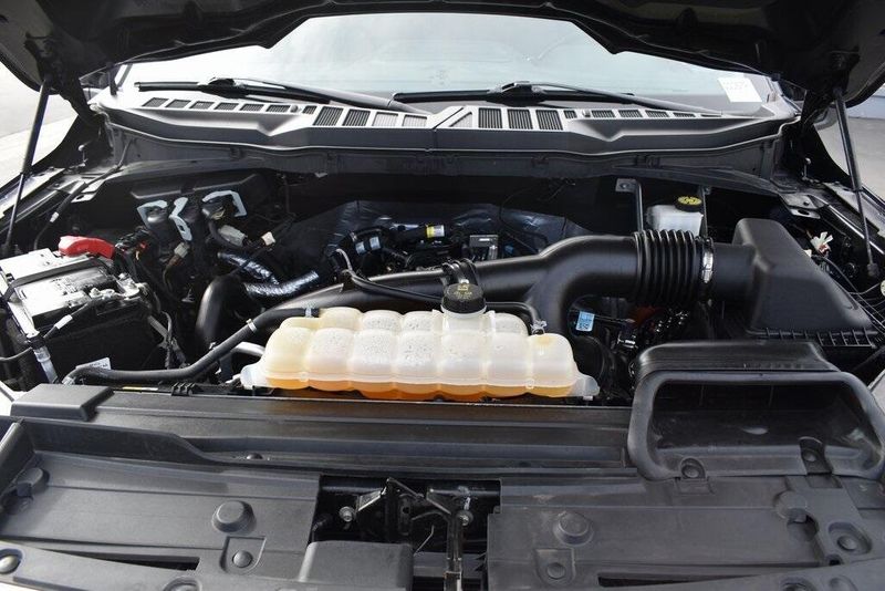 2022 Ford F-150 XLTImage 27