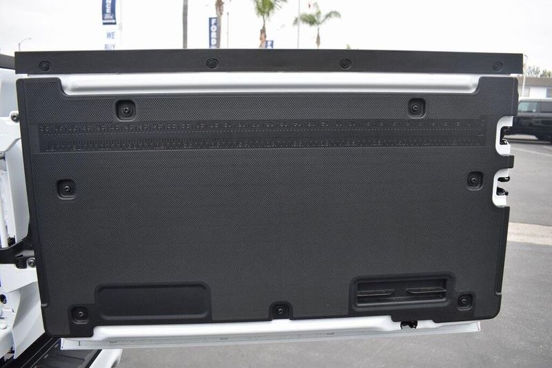 2025 Ford F-150 LariatImage 12