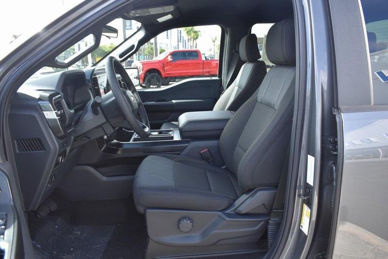 2025 Ford F-150 STXImage 12
