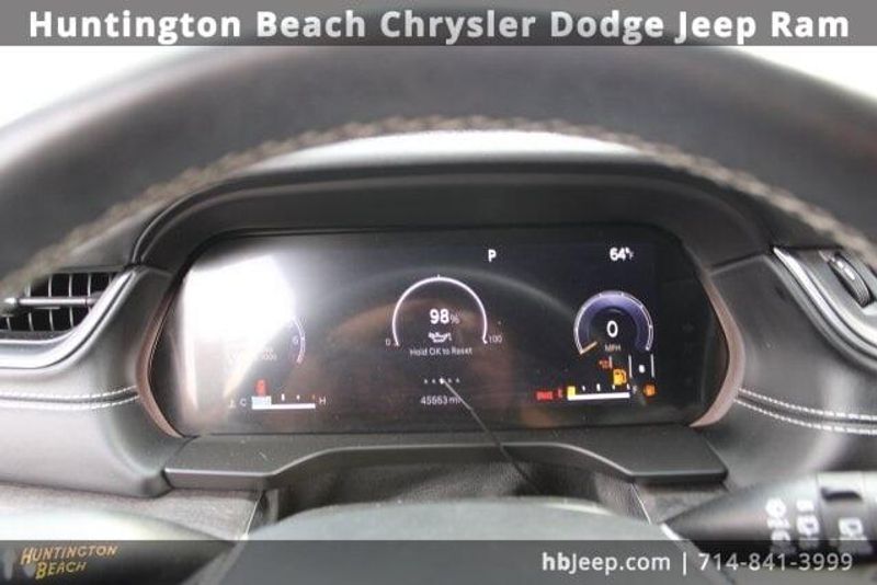 2021 Jeep Grand Cherokee L OverlandImage 22