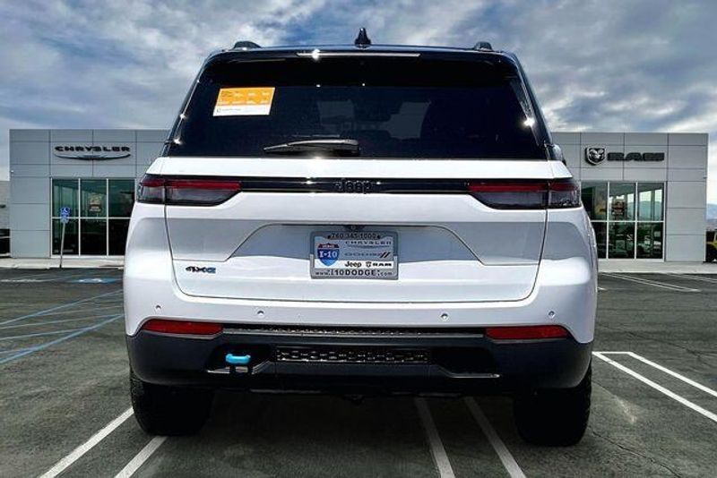 Used 2023 Jeep Grand Cherokee 4xe Trailhawk 4xeImage 3